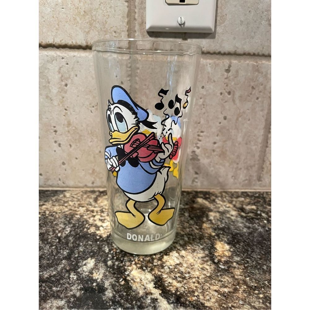 Vintage Pepsi Collectible Glass-Donald Duck